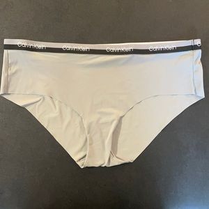 Calvin Klein Seamless with Waistband (Women’s L)